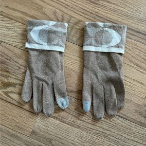 Coach Winter Gloves